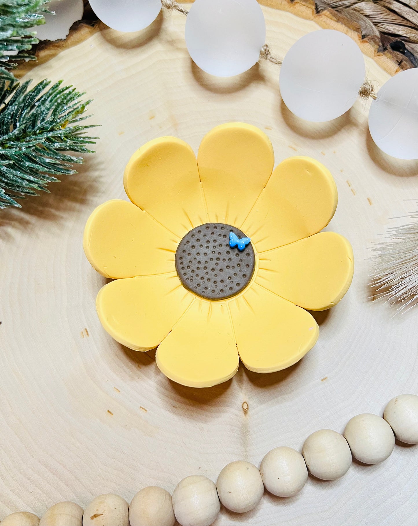 Yellow flower trinket dish
