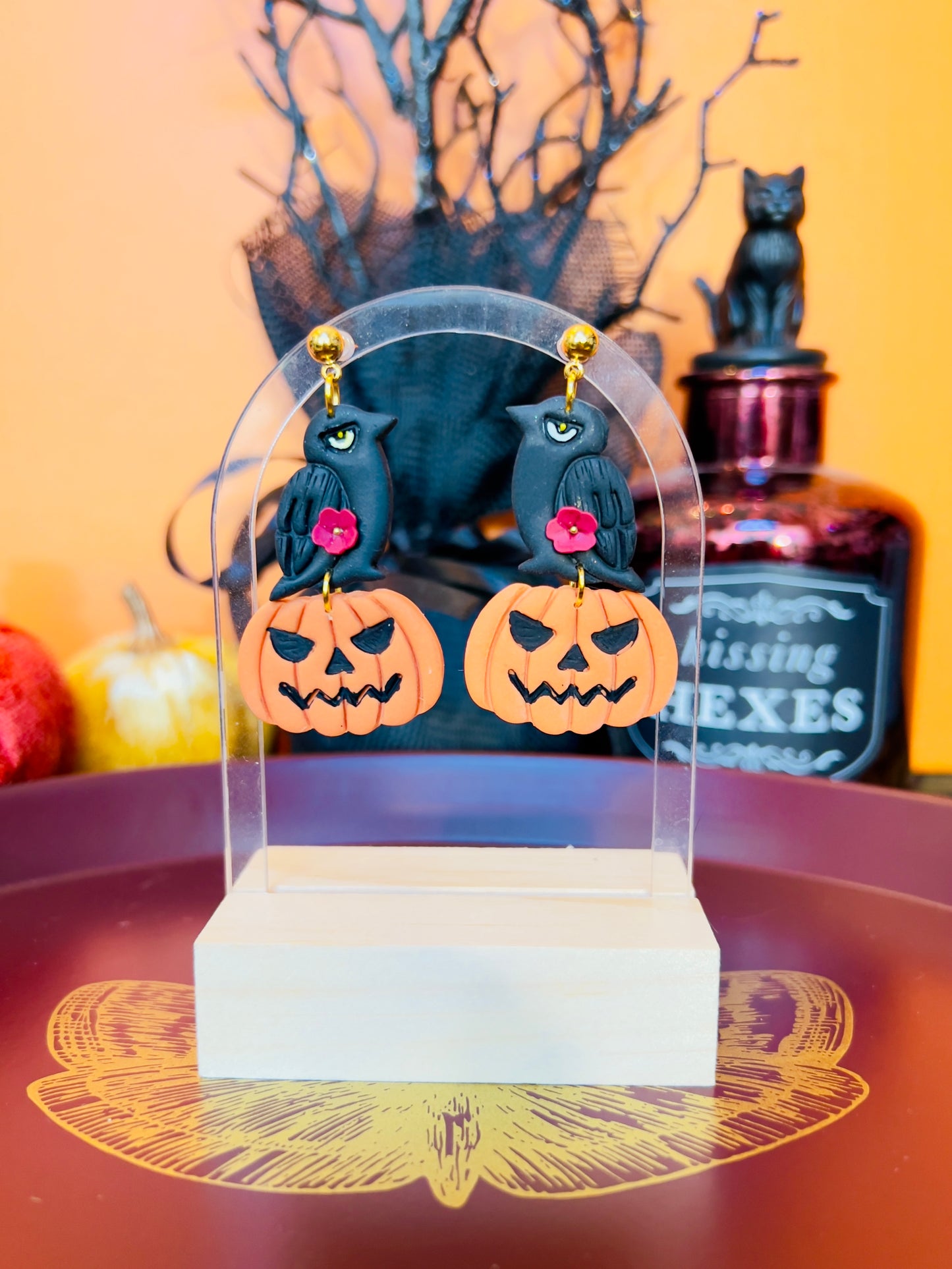 Pumpkin crow earrings