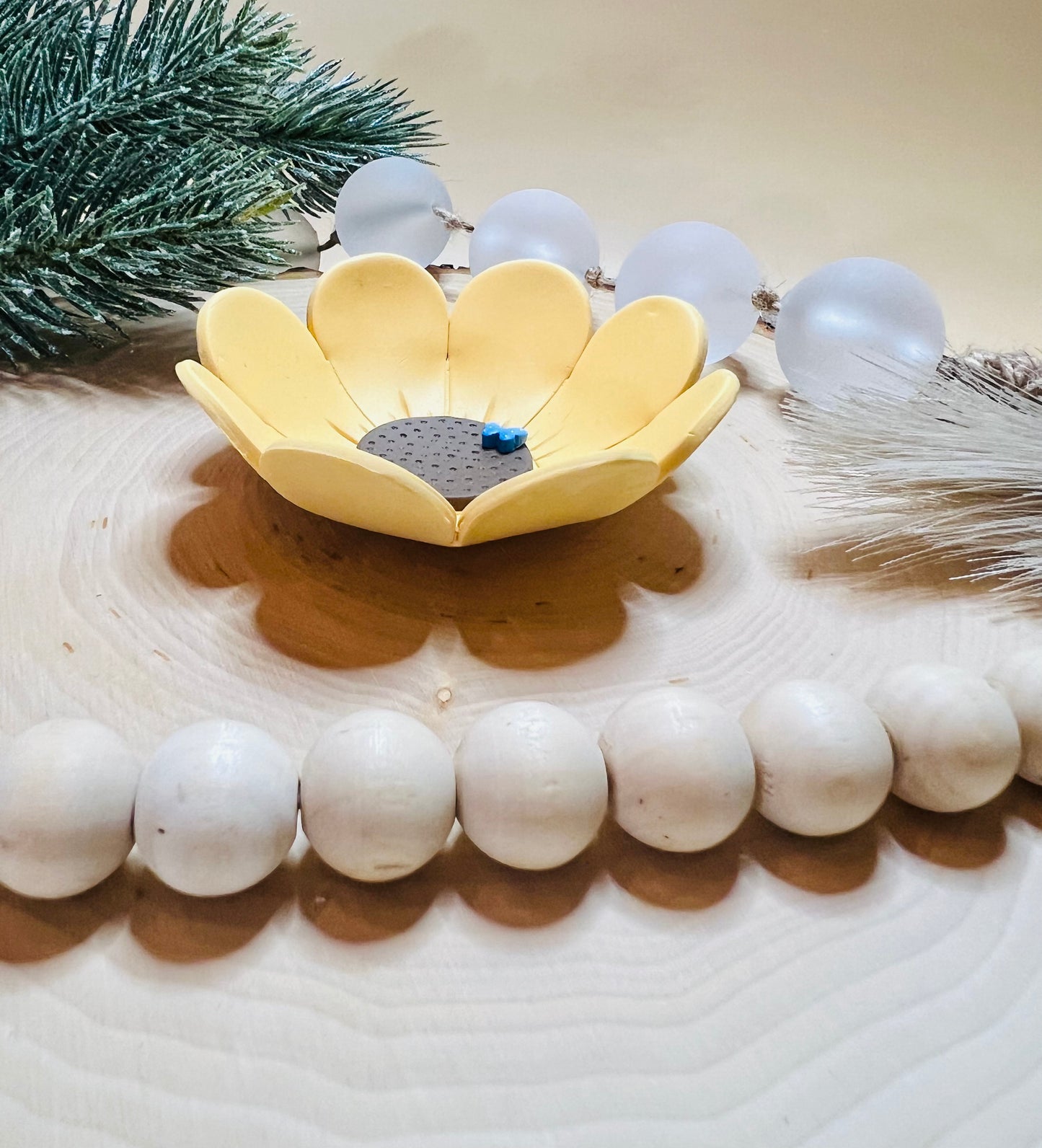 Yellow flower trinket dish