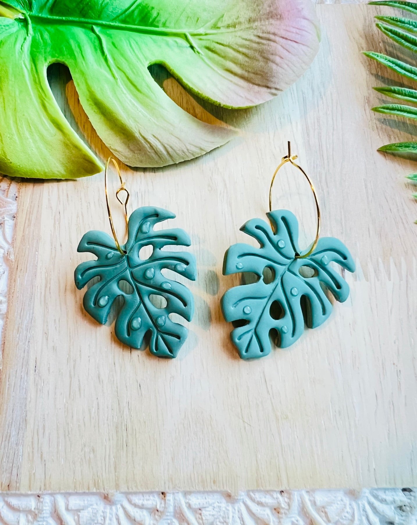 Monstera Leaf Earrings